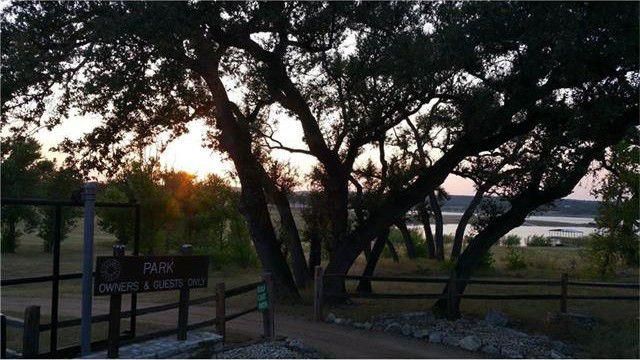 18812 Nicklaus DR, Lago Vista, TX 78645