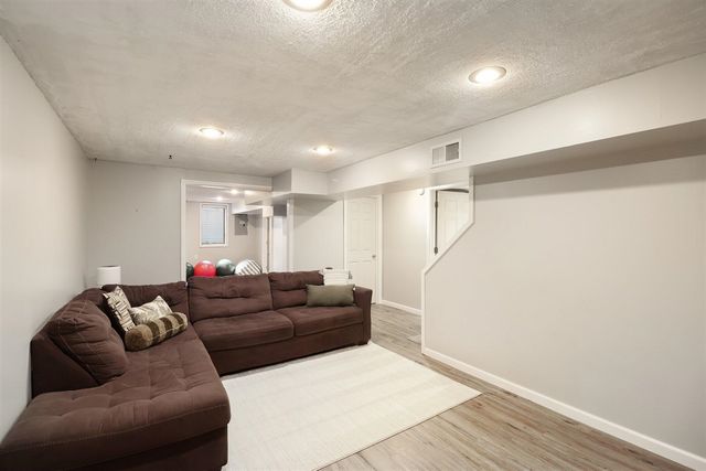 7824 W Q Avenue, Kalamazoo, MI 49009