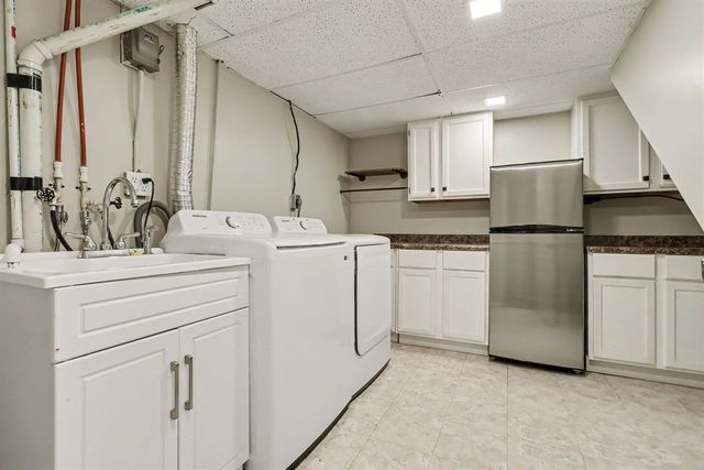 7824 W Q Avenue, Kalamazoo, MI 49009
