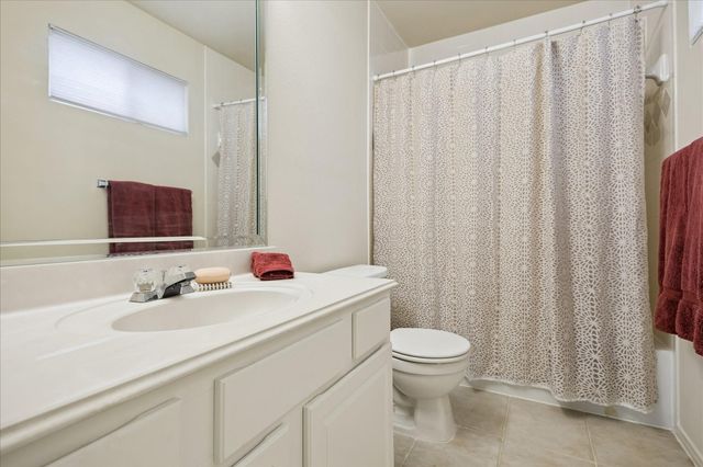 5213 Blossom Street A, Houston, TX 77007