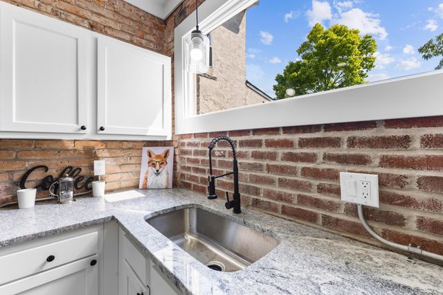 1399 E Long Street, Columbus, OH 43203