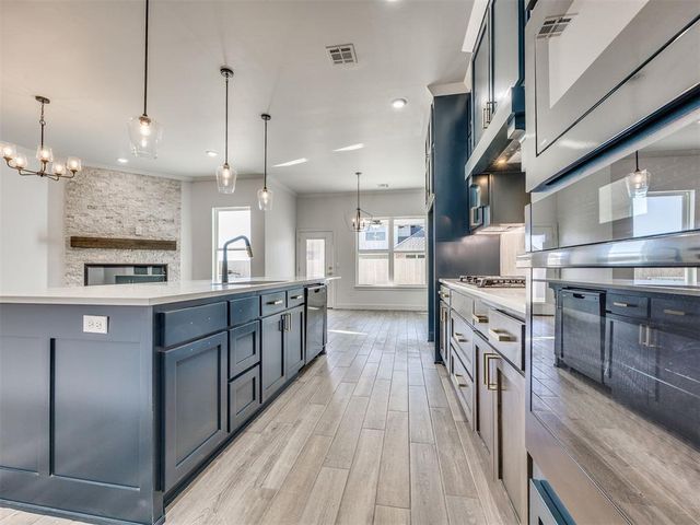 16013 Catalonia Place, Oklahoma City, OK 73170