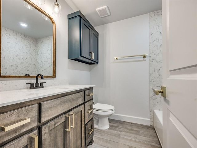 16013 Catalonia Place, Oklahoma City, OK 73170