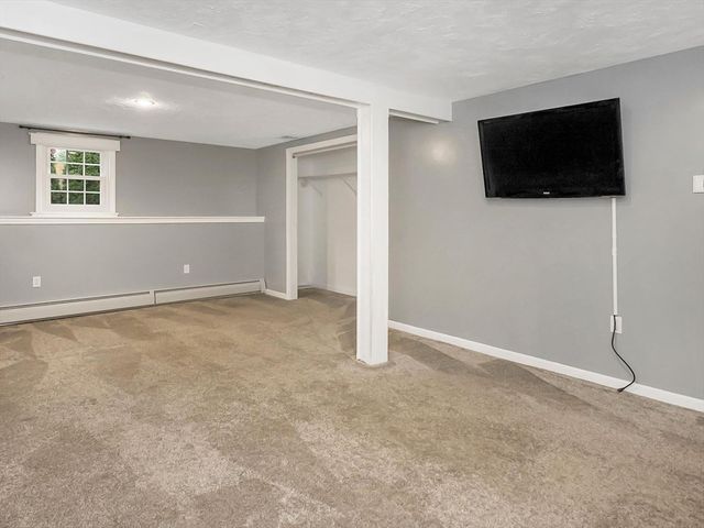 14 Endmoor Rd, Westford, MA 01886
