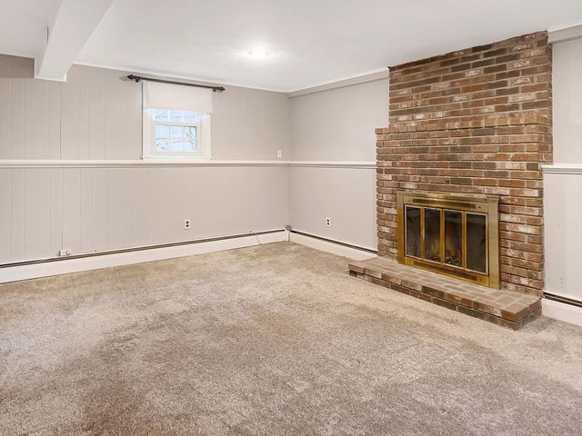 14 Endmoor Rd, Westford, MA 01886