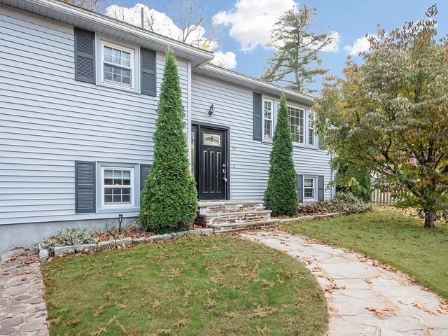 14 Endmoor Rd, Westford, MA 01886