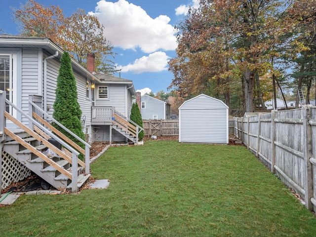 14 Endmoor Rd, Westford, MA 01886