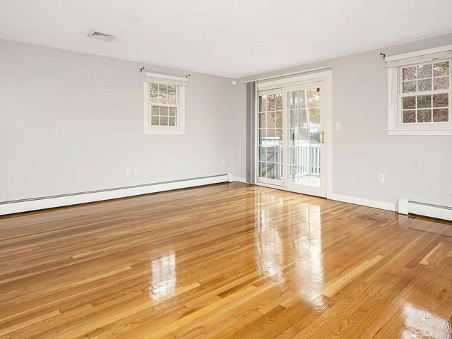 14 Endmoor Rd, Westford, MA 01886