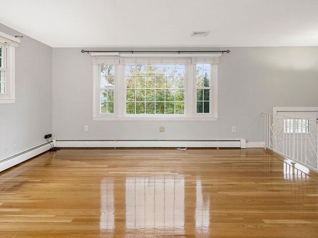 14 Endmoor Rd, Westford, MA 01886