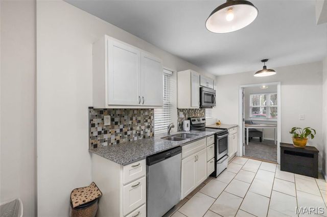 4967 Parker Avenue, St Louis, MO 63139