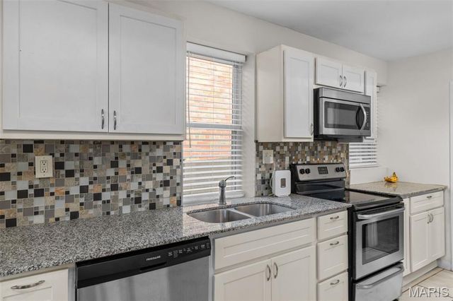 4967 Parker Avenue, St Louis, MO 63139