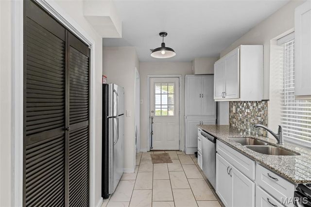 4967 Parker Avenue, St Louis, MO 63139