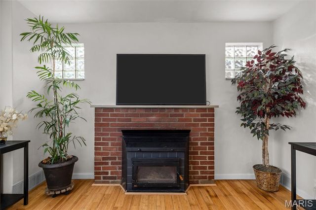 4967 Parker Avenue, St Louis, MO 63139