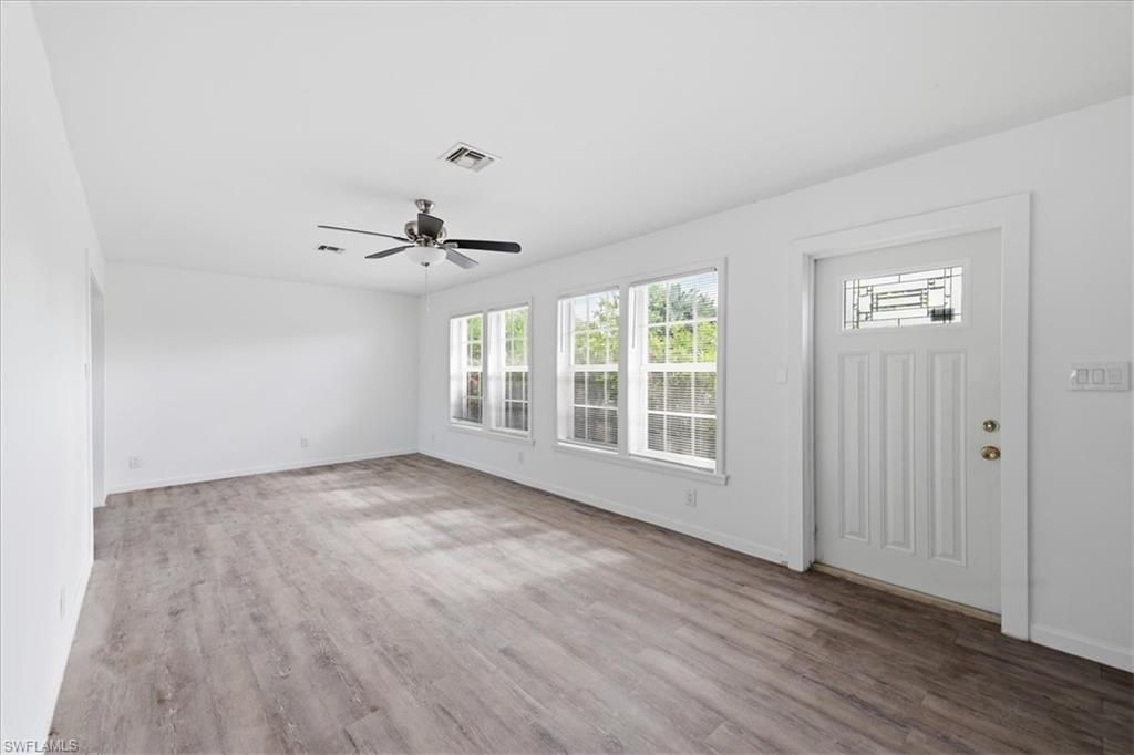 6106 Island Park CT, FORT MYERS, FL 33908 — photo 3