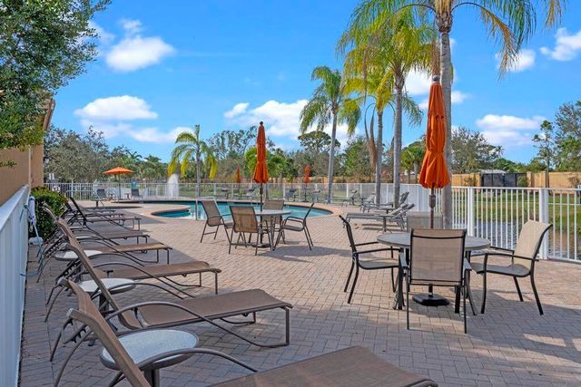 5982 Monterra Club Drive, Lake Worth, FL 33463