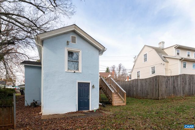 900 SAINT CLAIR AVE, Charlottesville, VA 22901