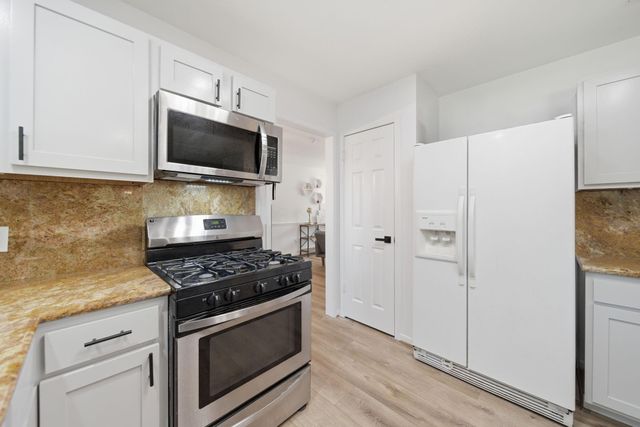 815 Sierra Lake Drive, Katy, TX 77450