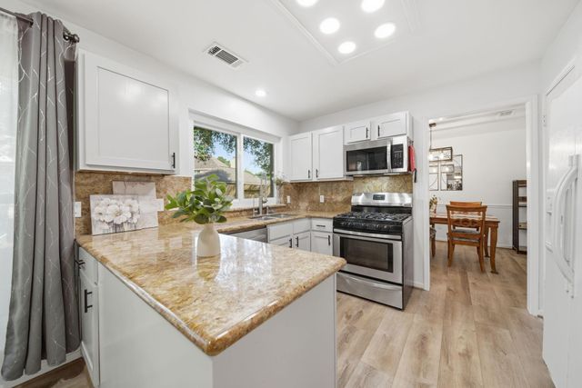 815 Sierra Lake Drive, Katy, TX 77450