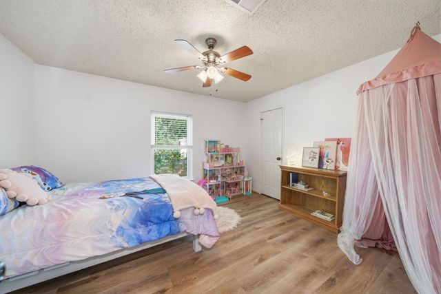 815 Sierra Lake Drive, Katy, TX 77450