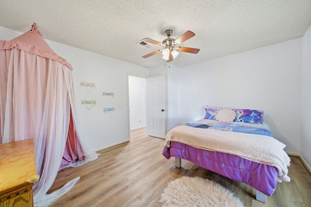 815 Sierra Lake Drive, Katy, TX 77450