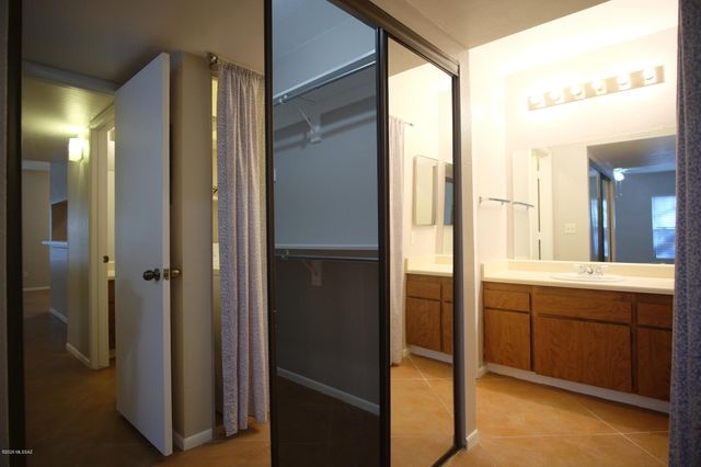 8080 E Speedway Blvd Unit 409, Tucson, AZ 85710