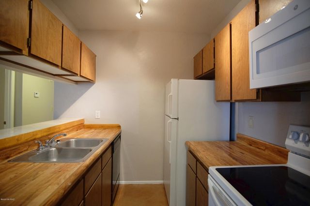 8080 E Speedway Blvd Unit 409, Tucson, AZ 85710