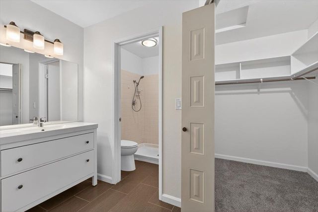 2307 Filmore Ln, Rancho Cordova, CA 95670