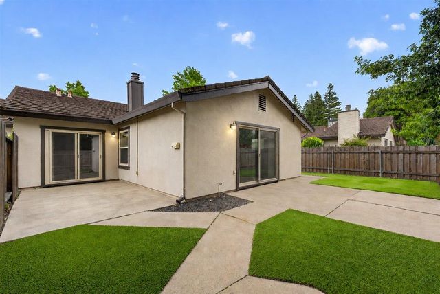 2307 Filmore Ln, Rancho Cordova, CA 95670