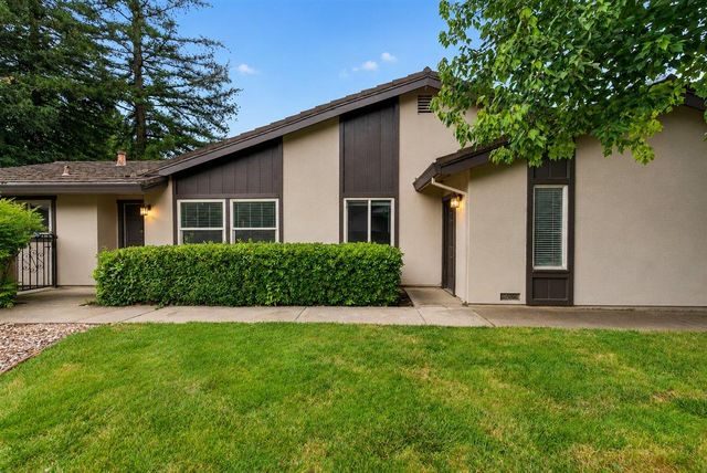 2307 Filmore Ln, Rancho Cordova, CA 95670