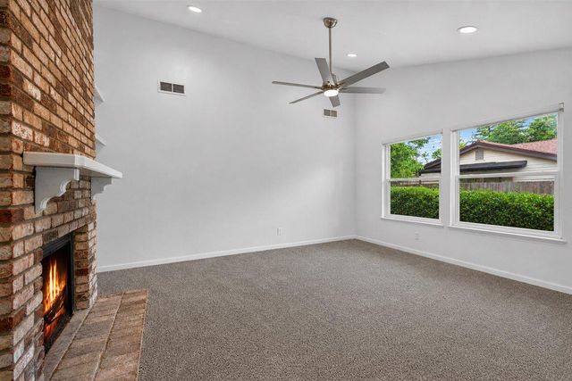 2307 Filmore Ln, Rancho Cordova, CA 95670