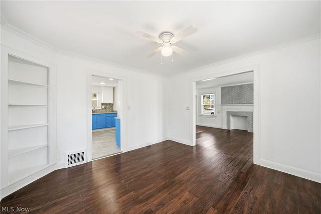1068 Nela View Road, Cleveland Heights, OH 44112
