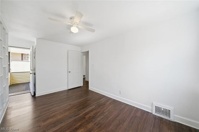 1068 Nela View Road, Cleveland Heights, OH 44112