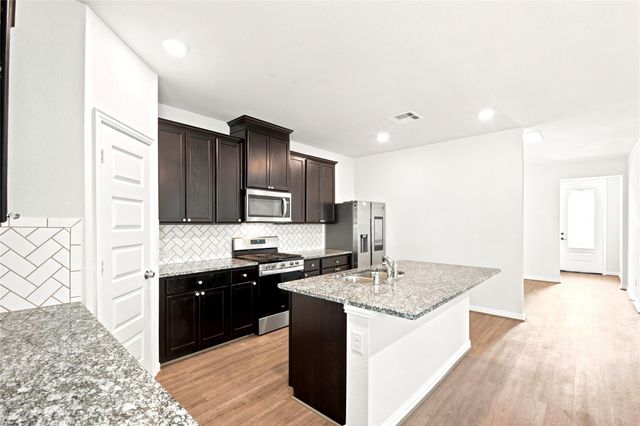 1202 Vilamoura Court, Crosby, TX 77532