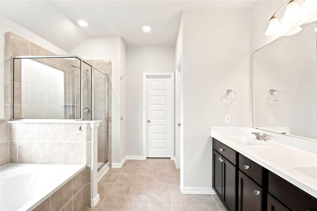 1202 Vilamoura Court, Crosby, TX 77532