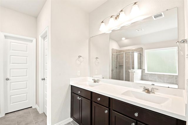 1202 Vilamoura Court, Crosby, TX 77532