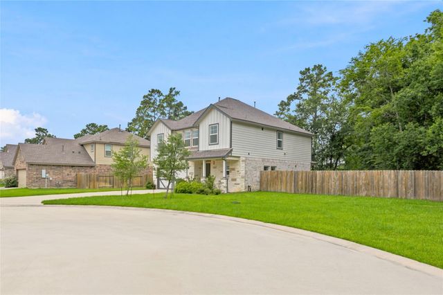 1202 Vilamoura Court, Crosby, TX 77532