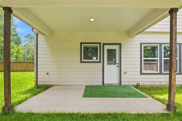 1202 Vilamoura Court, Crosby, TX 77532
