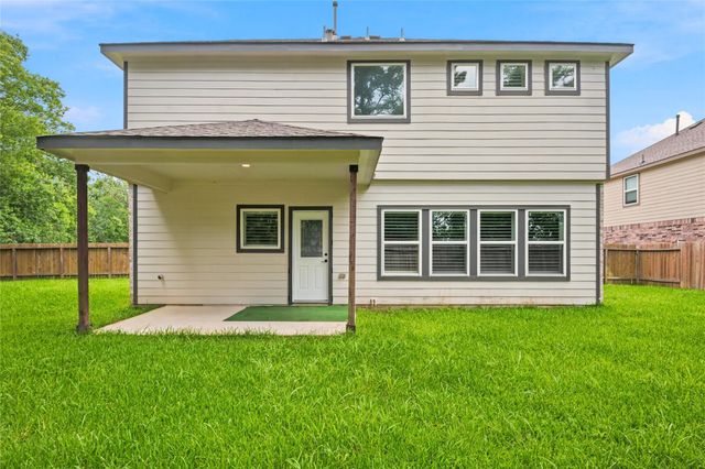 1202 Vilamoura Court, Crosby, TX 77532