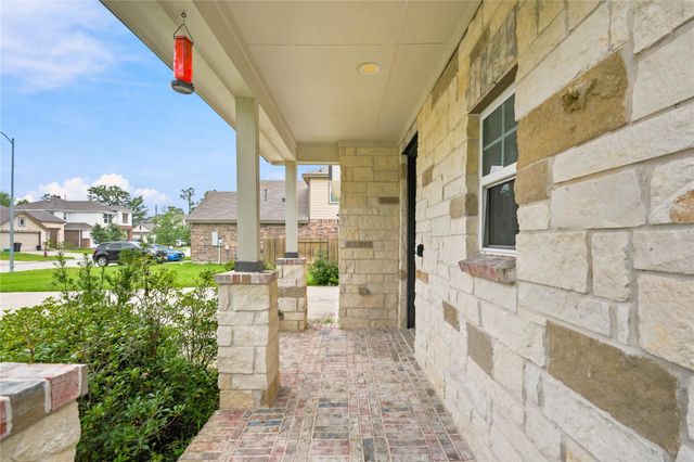 1202 Vilamoura Court, Crosby, TX 77532