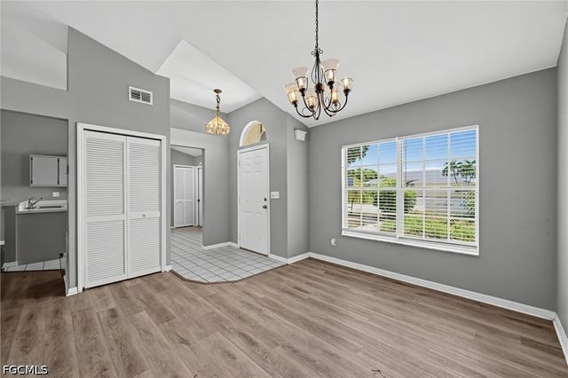 1325 SW 25th TER, Cape Coral, FL 33914