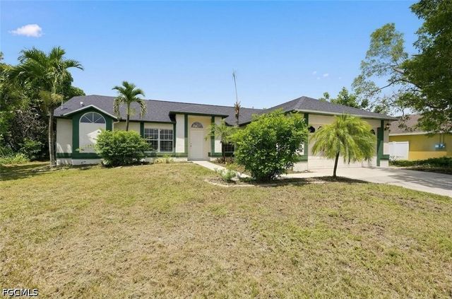 1325 SW 25th TER, Cape Coral, FL 33914