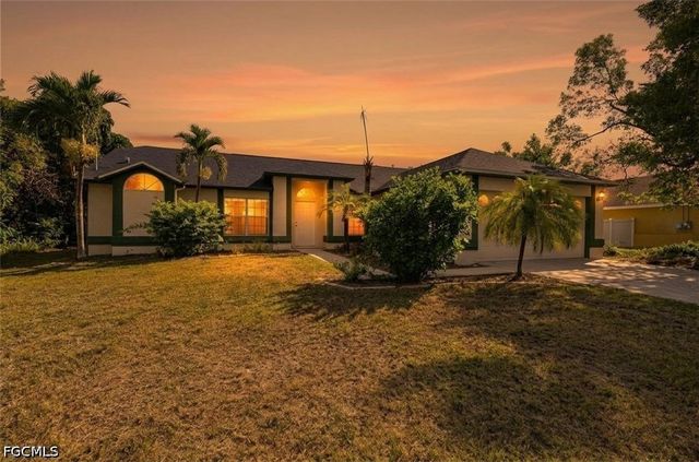 1325 SW 25th TER, Cape Coral, FL 33914
