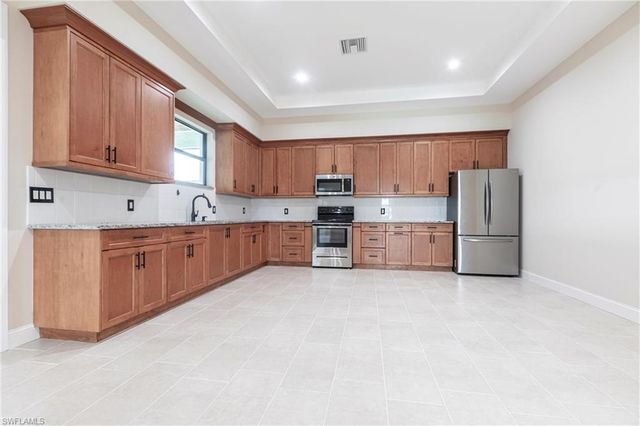 10295 Carolina ST, Bonita Springs, FL 34135