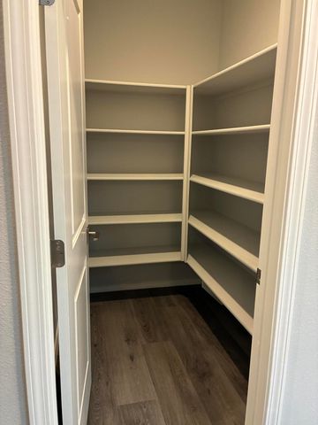 6121 Strand Loop SE, Albuquerque, NM 87106