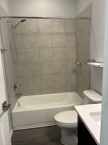 6121 Strand Loop SE, Albuquerque, NM 87106