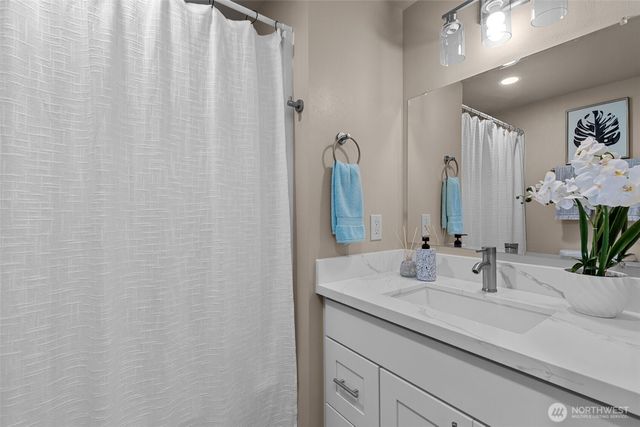 18501 52nd Avenue W #83, Lynnwood, WA 98037