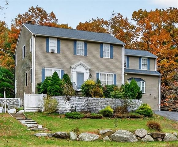 14 Audubon Lane, Coventry, RI 02831