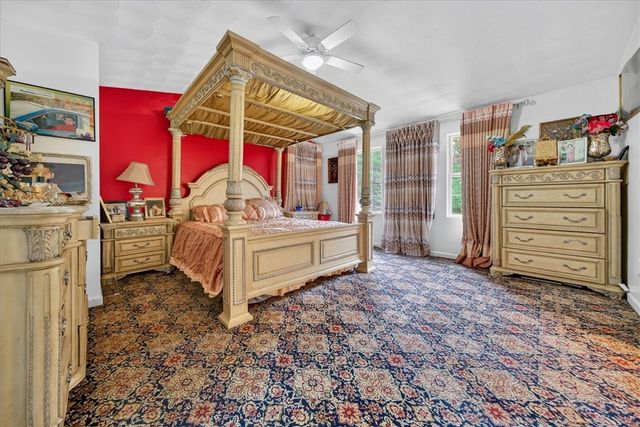 14 Audubon Lane, Coventry, RI 02831