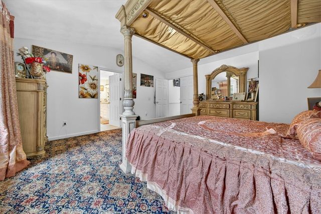 14 Audubon Lane, Coventry, RI 02831