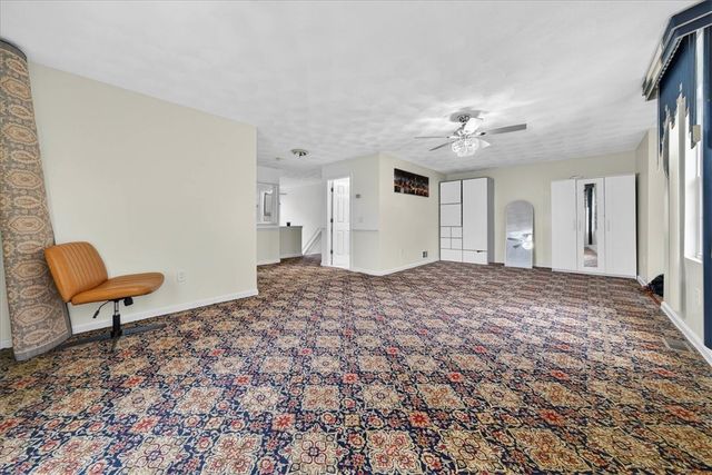 14 Audubon Lane, Coventry, RI 02831